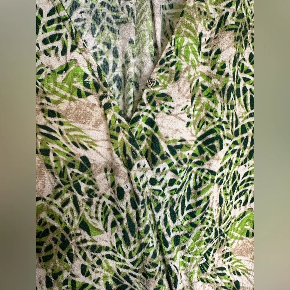 CAbi Faux Wrap Dress Green Tan Hawaiian Tropical Floral Leaf Print Mini Sz Small - Image 6