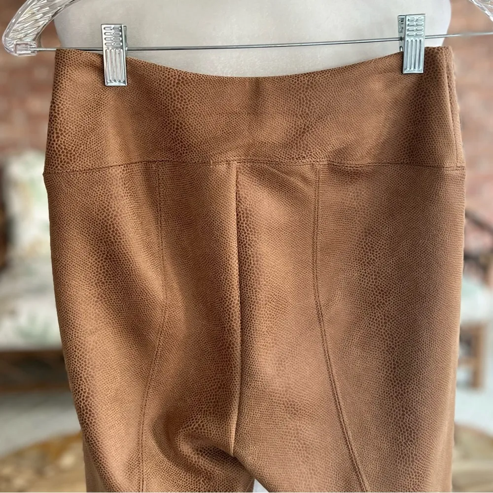 WHBM Runway Legging Pants Snake Foil Print Bronze 4 Chic Ponte Knit - Image 11