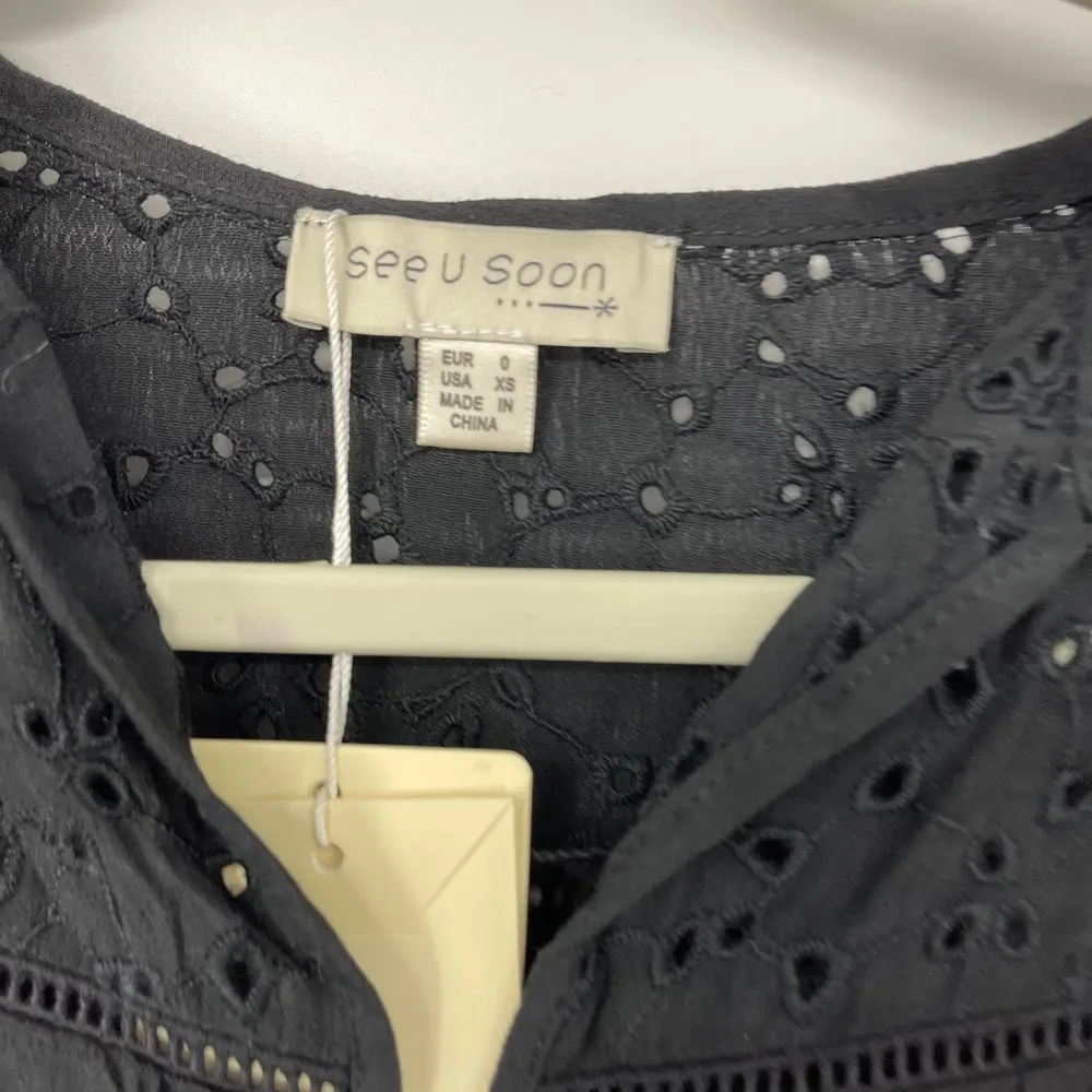 SEE U SOON BLACK MID LENGTH SLEEVE LIGHTWEIGHT DRESS SIZE XS - Image 3