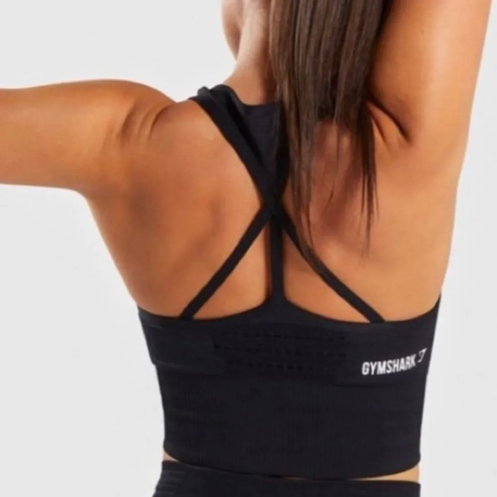 GYMSHARK Black Energy Seamless Crop Top Size Small - Image 3