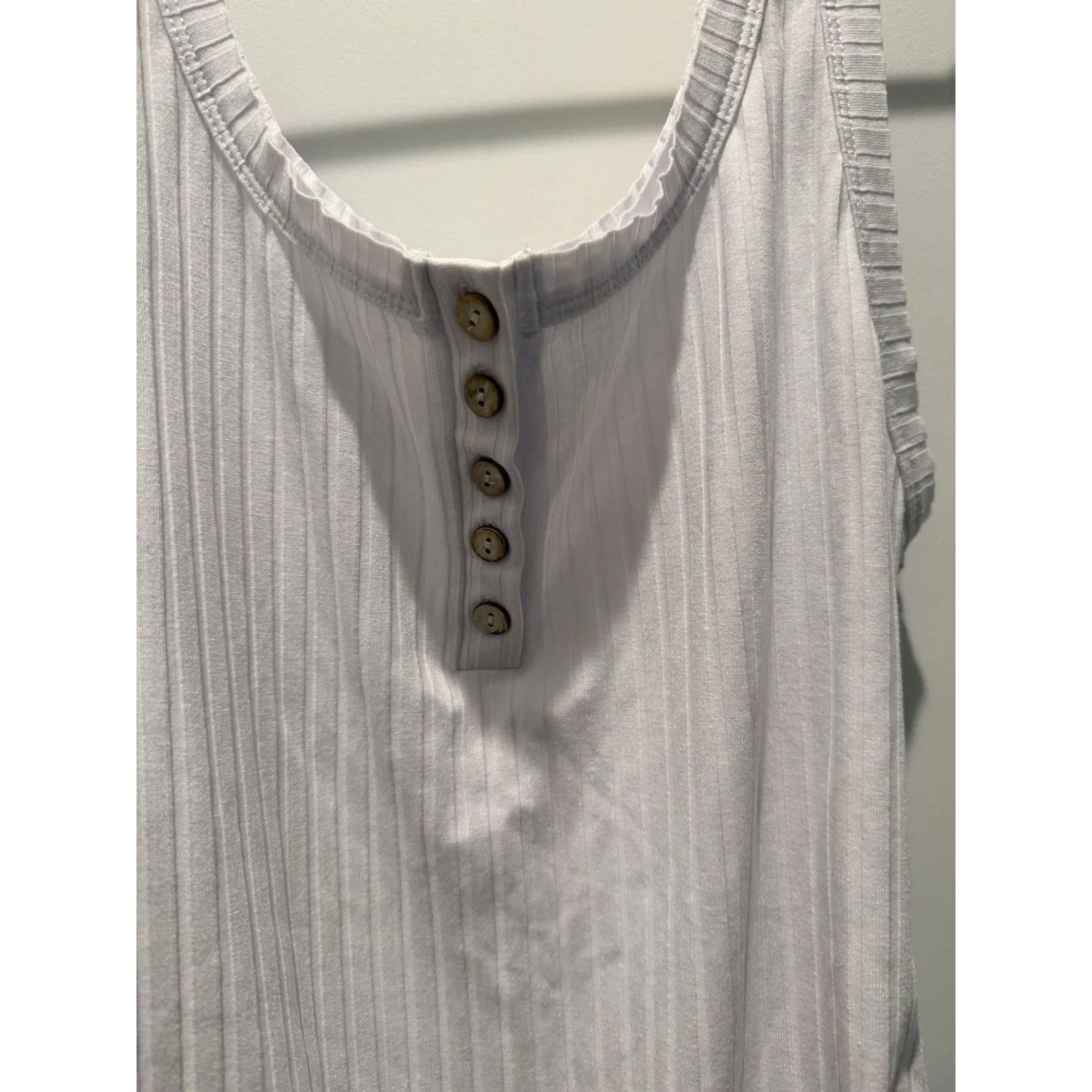 Free People Henley White Tank Ribbed Wood Button Detail Bodysuit Medium M - Image 2