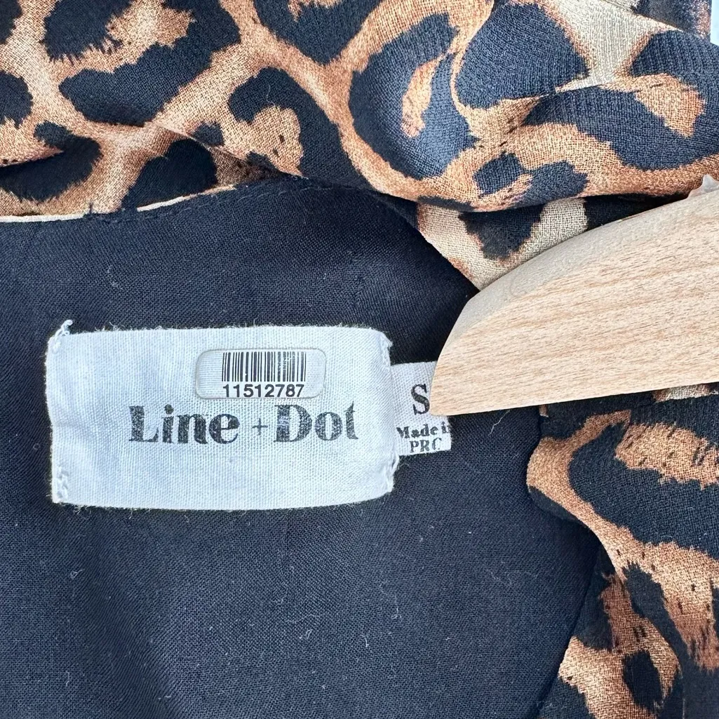 Line + Dot Leopard Print Shift Dress size Small Short Sleeves Crew Neck Animal - Image 10