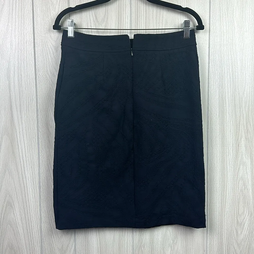 J Mclaughlin Valerie‎ Skirt 4 Black Zebra Jacquard Knee Length Button Career - Image 5