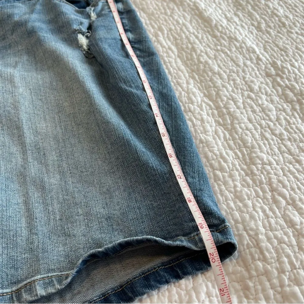 Torrid ✨  Women’s Denim Distressed Shorts 20 - Image 7