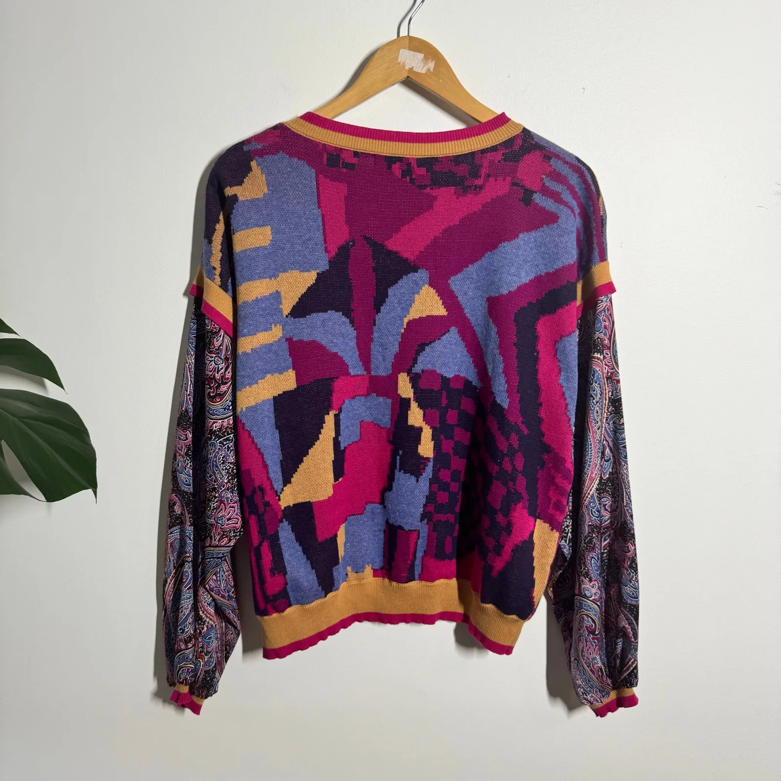 Fate Sweater Women M Geometric 80s 90s Print Crew Neck Anthropologie Paisley Top - Image 2