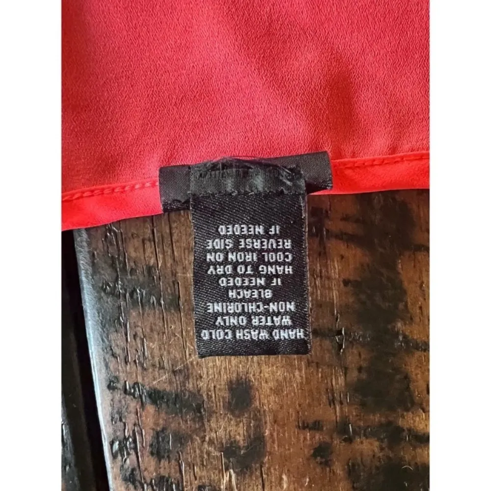 Bright hot Pink Sheer Tribal Aztec racer back Embellished Tank Top Size Medium - Image 11