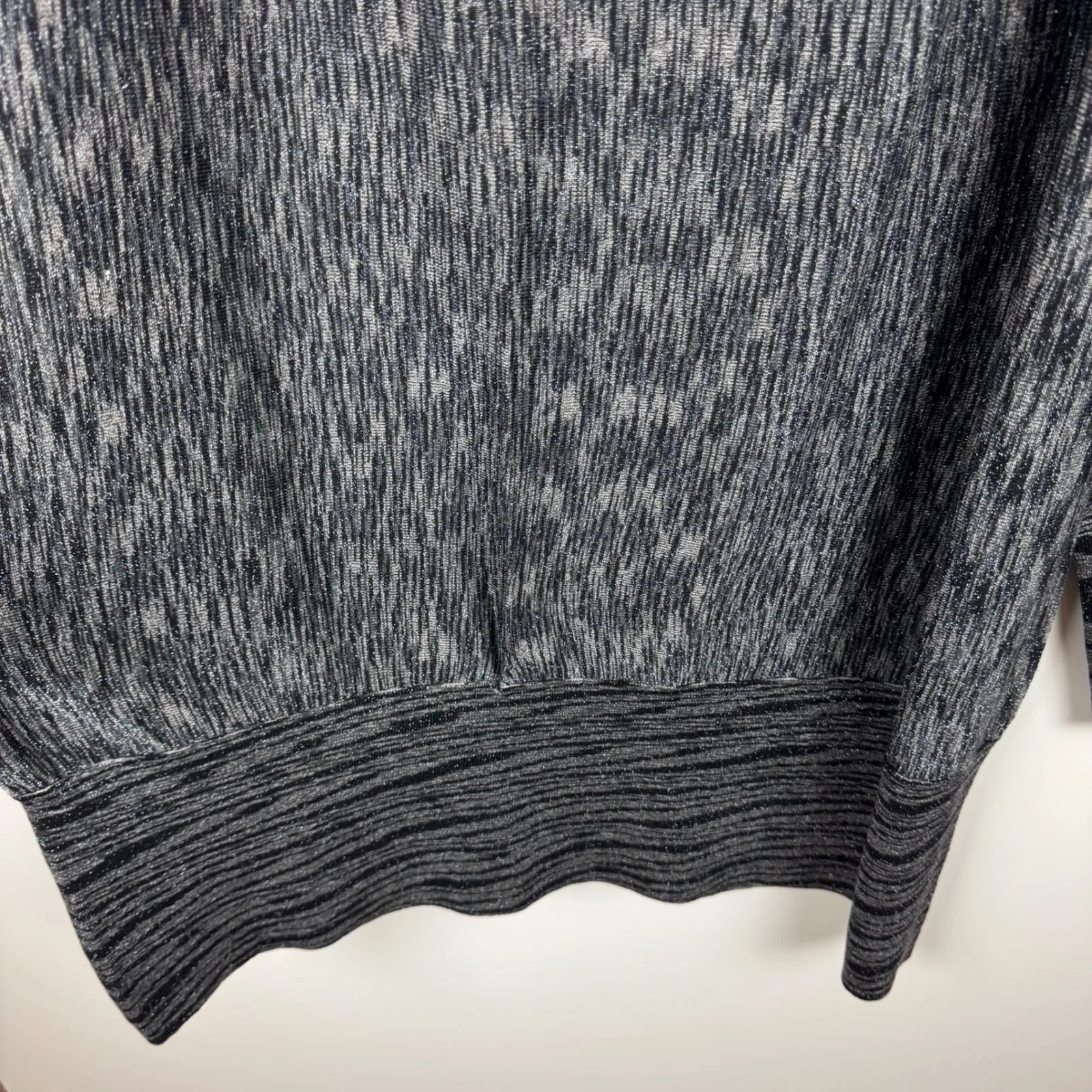 INC Silk Blend Metallic Tunic Sweater Sz 2X V - Image 4