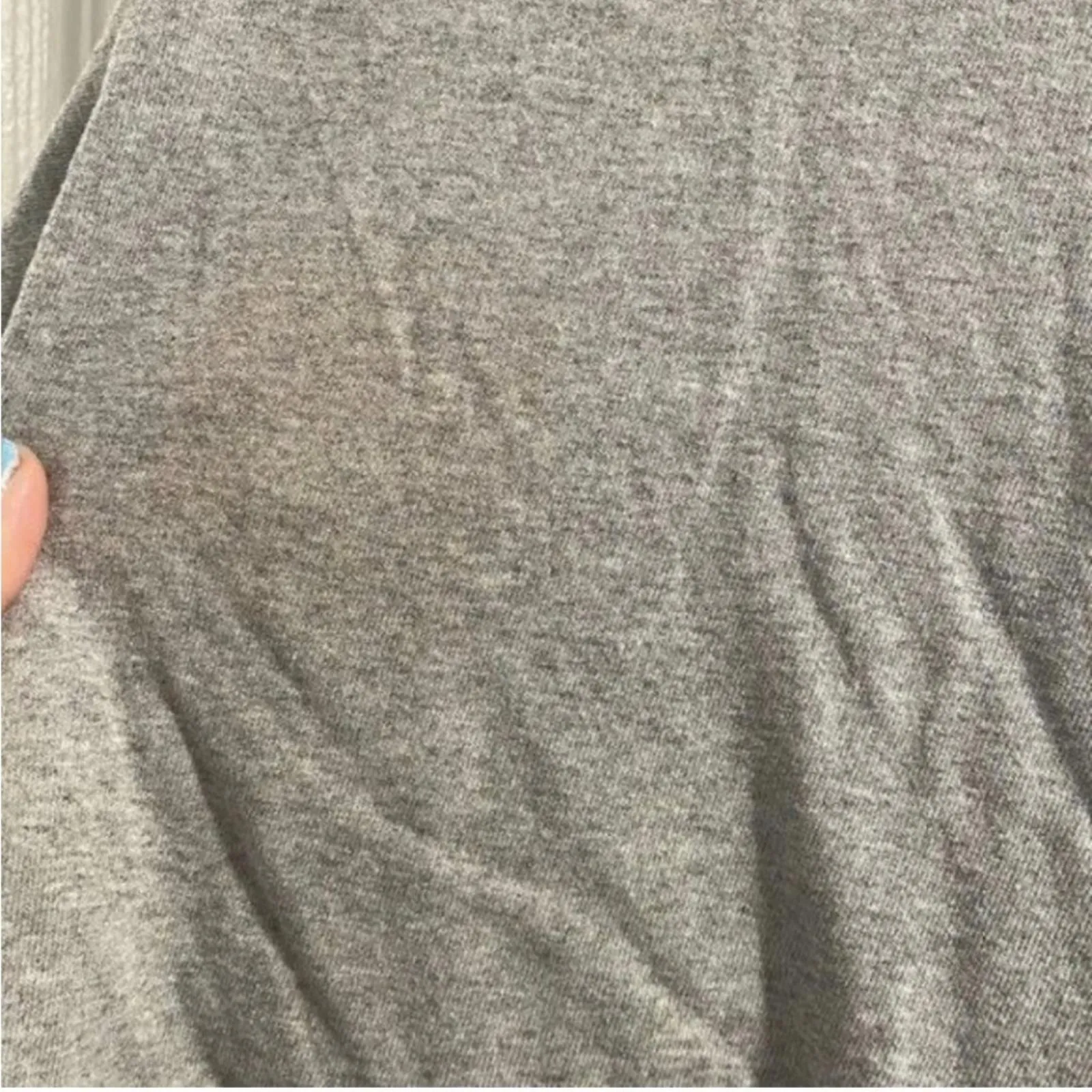 Peanuts, gray, long sleeve, characters Graphic shirt, top graphic on back Gray Size M - Image 5