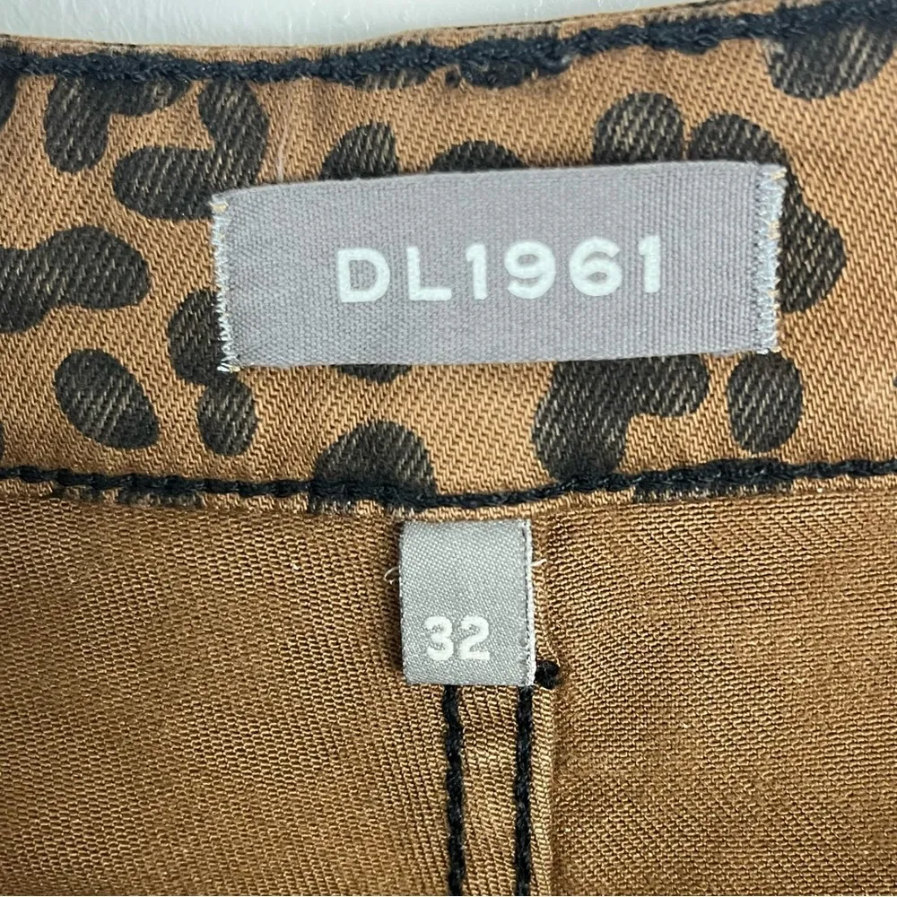 DL1961 Bridget Cropped High Rise Instasculpt Jaguar Frayed Hem Jeans, Size 32 - Image 4