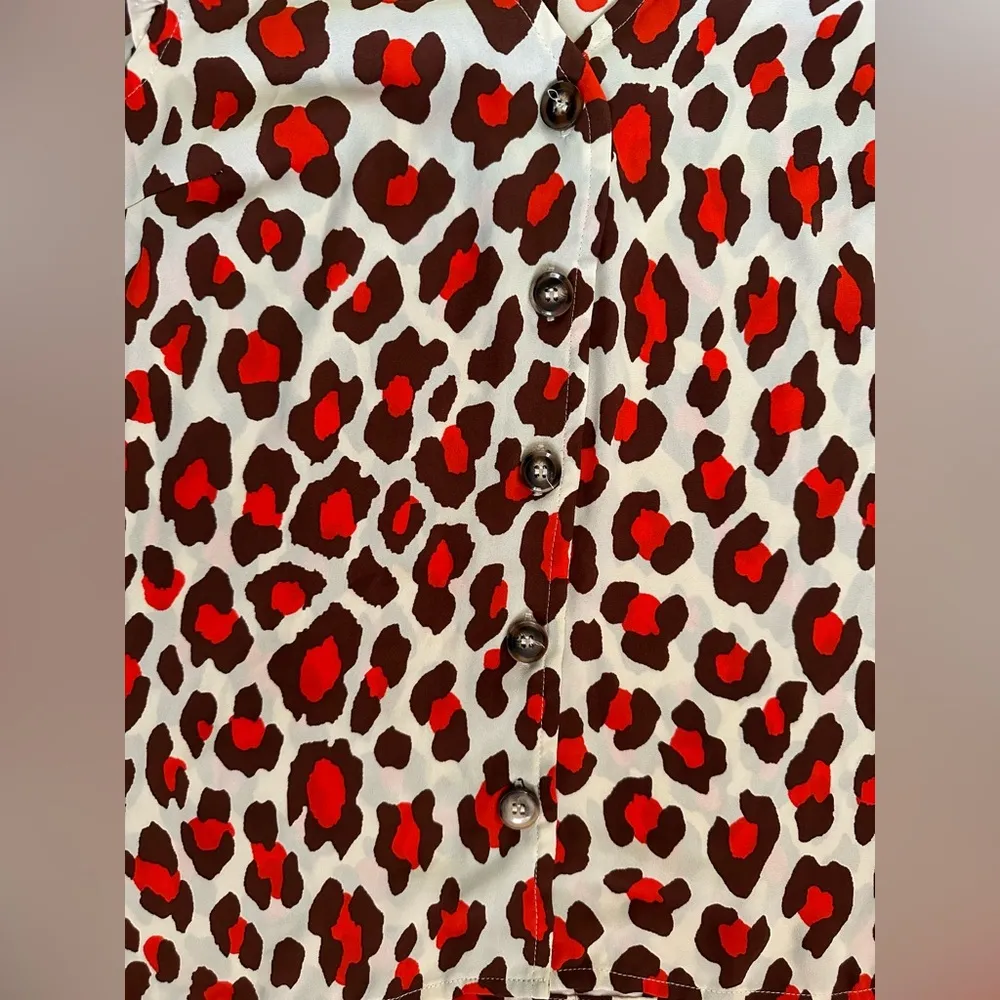 New York & Company Ruffle Sleeveless Red Cheetah Leopard Print Blouse Size XS - Image 4