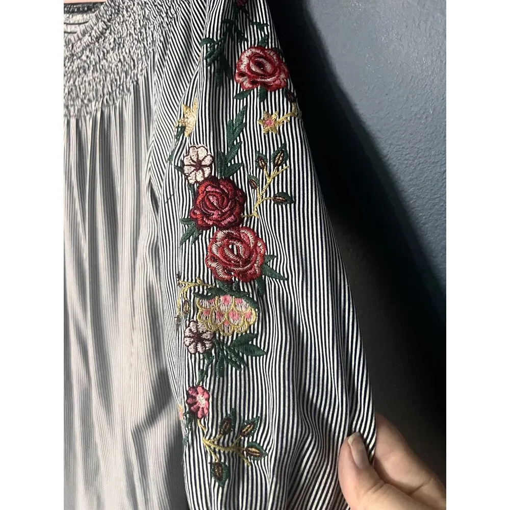 New Look Off the Shoulder Blue Striped Embroidered Sleeve Dress Boho Cottagecore - Image 3