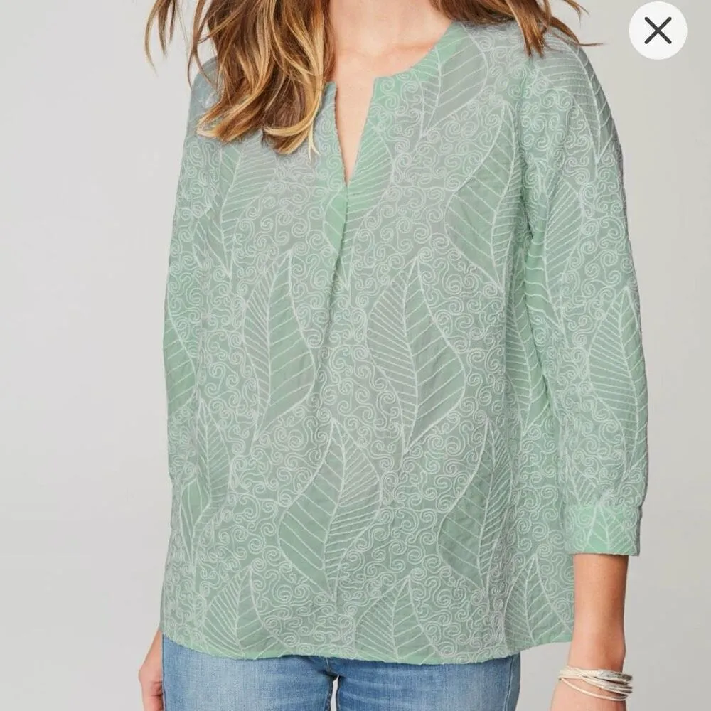 J.Jill aline notch neck popover top embroidered size xsp Green - Image 2