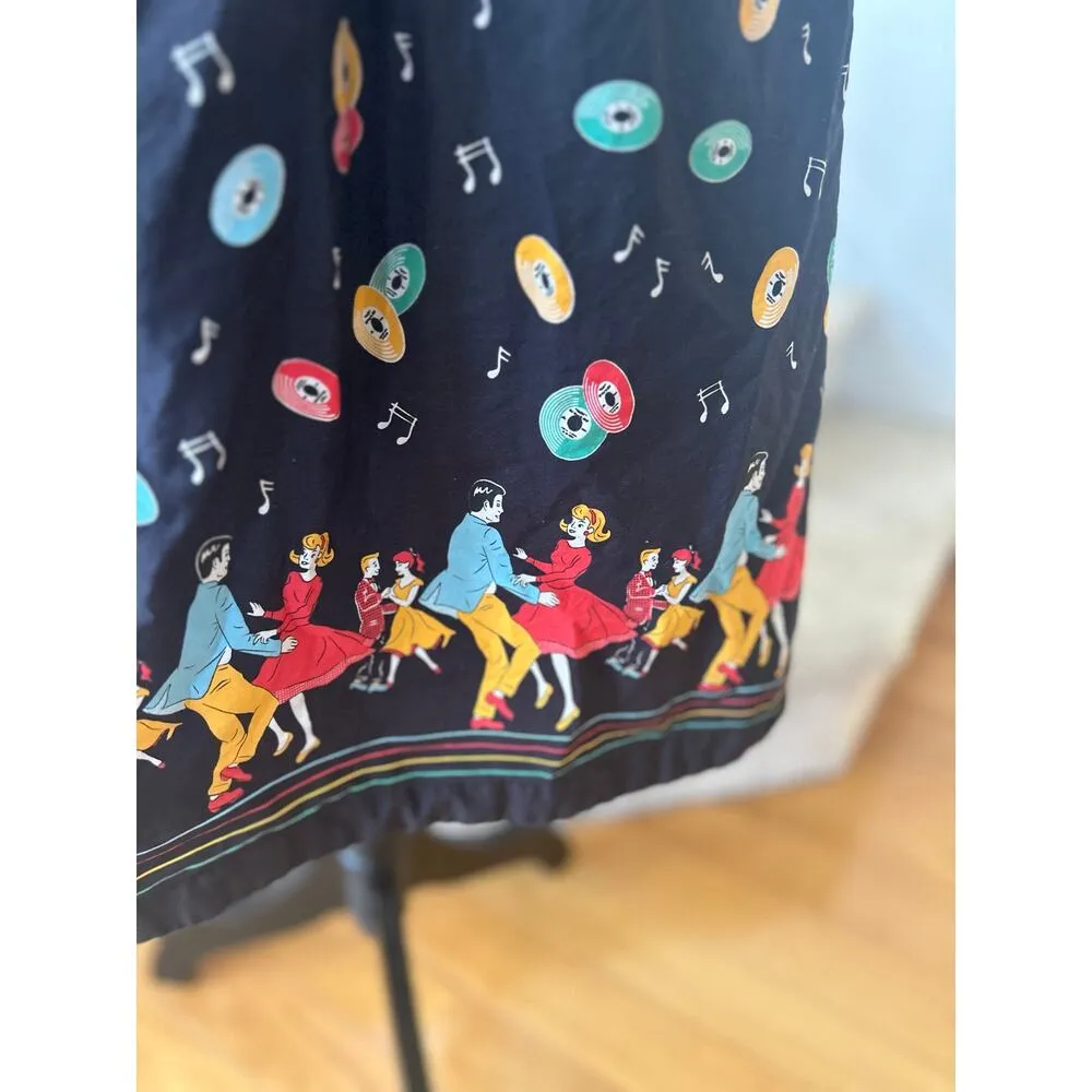 Modcloth Black Sock Hop 50s Black Record Dancing Couple Knee Length A-Line Skirt - Image 5