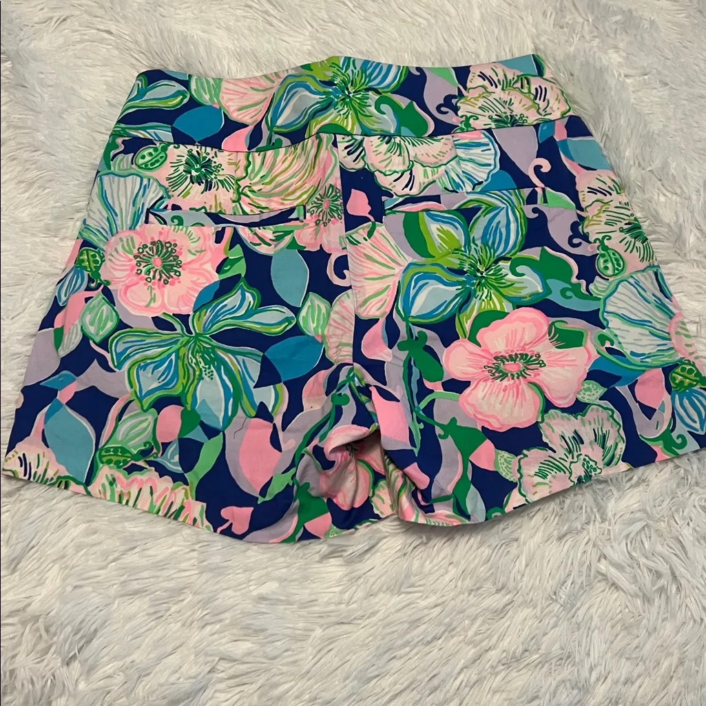 Lilly Pulitzer Shorts Womens Kaden Stretch Short Beak Calm Carry On 
NWT - Image 4