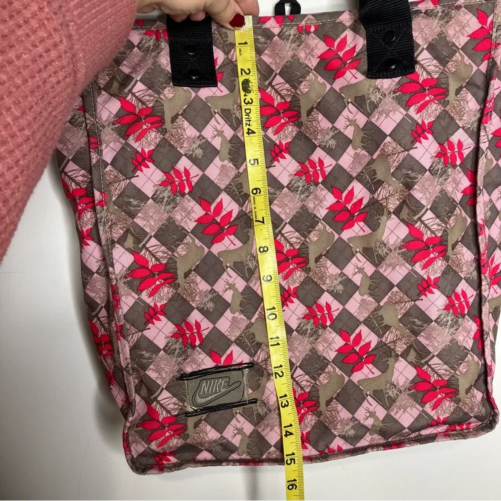 Nike Escape Tote bag shoulder bag pink brown medium size - Image 5