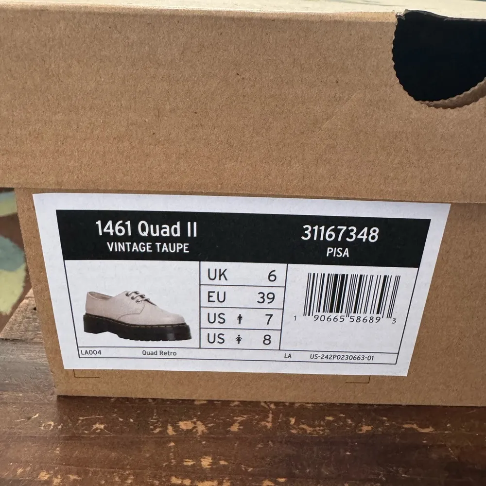 NEW! Dr. Martens Quad II Platform Derby in Vintage Taupe - Image 2