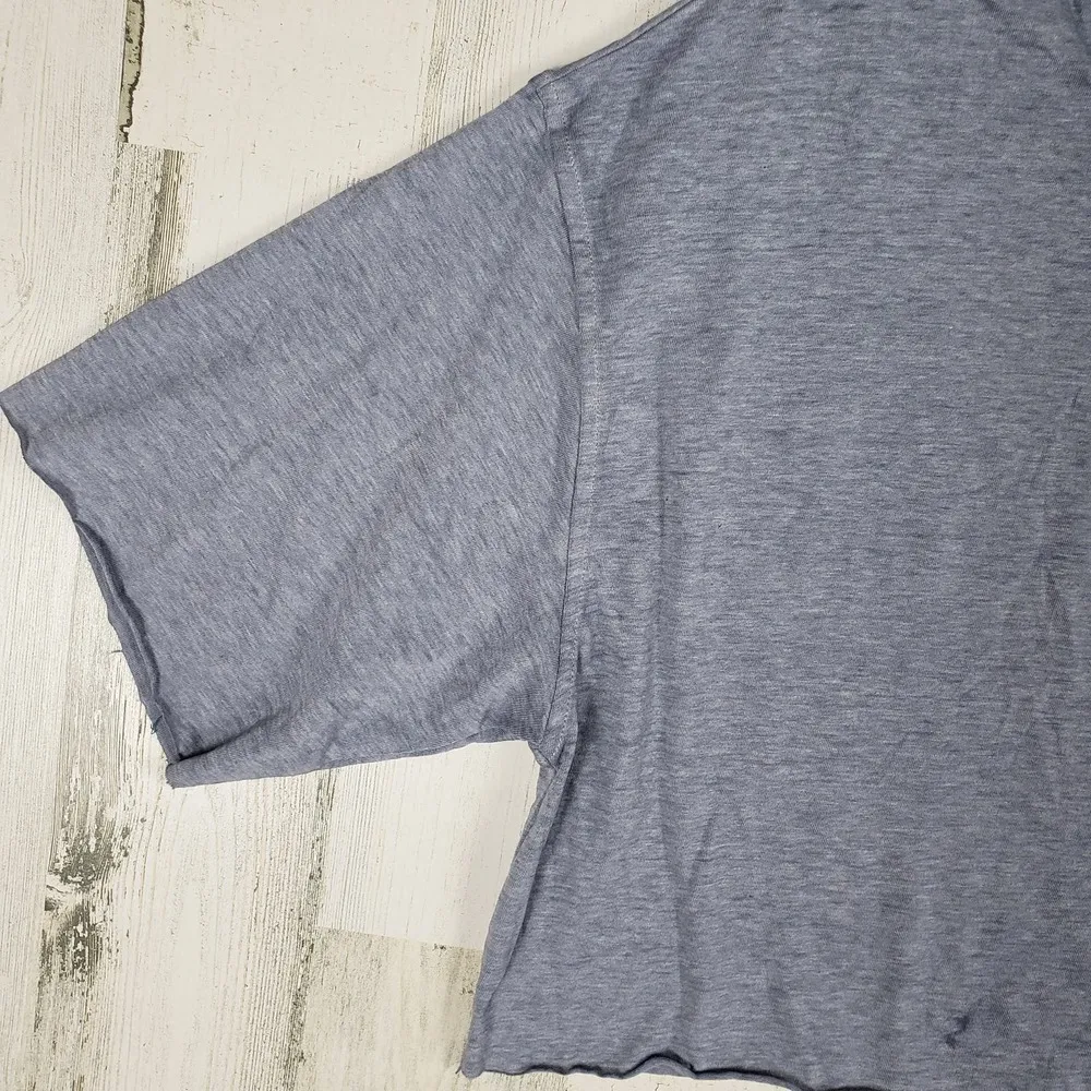 NWT Flirtitude Perfect Dusty Blue Positivity Graphic Crop Tee Women's Size XS - Image 4