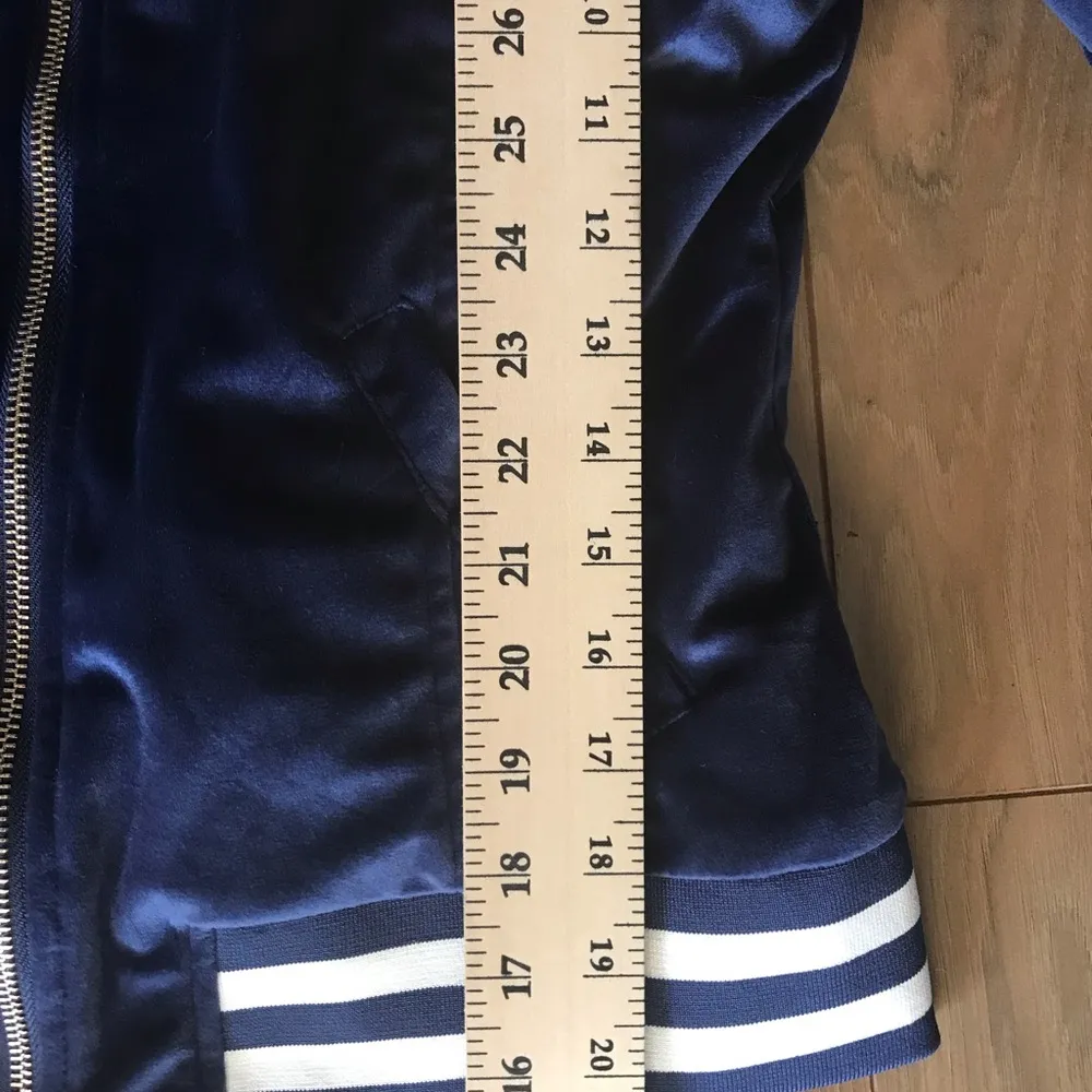 Palomares Velour Bomber Jacket Women’s size small in blue color Brand new - Image 7