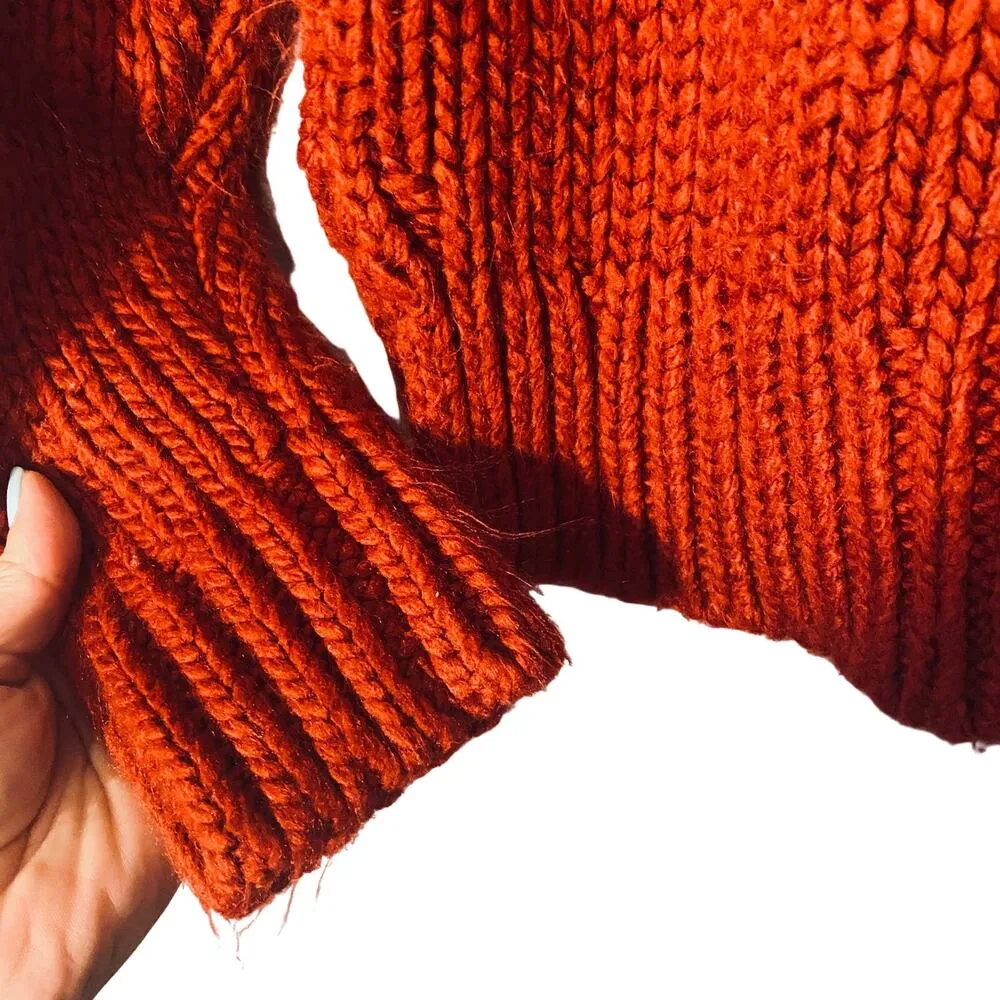 Universal Thread Red Long Sleeve Thick Knit Warm Cozy Sweater Women Sz M - Image 3