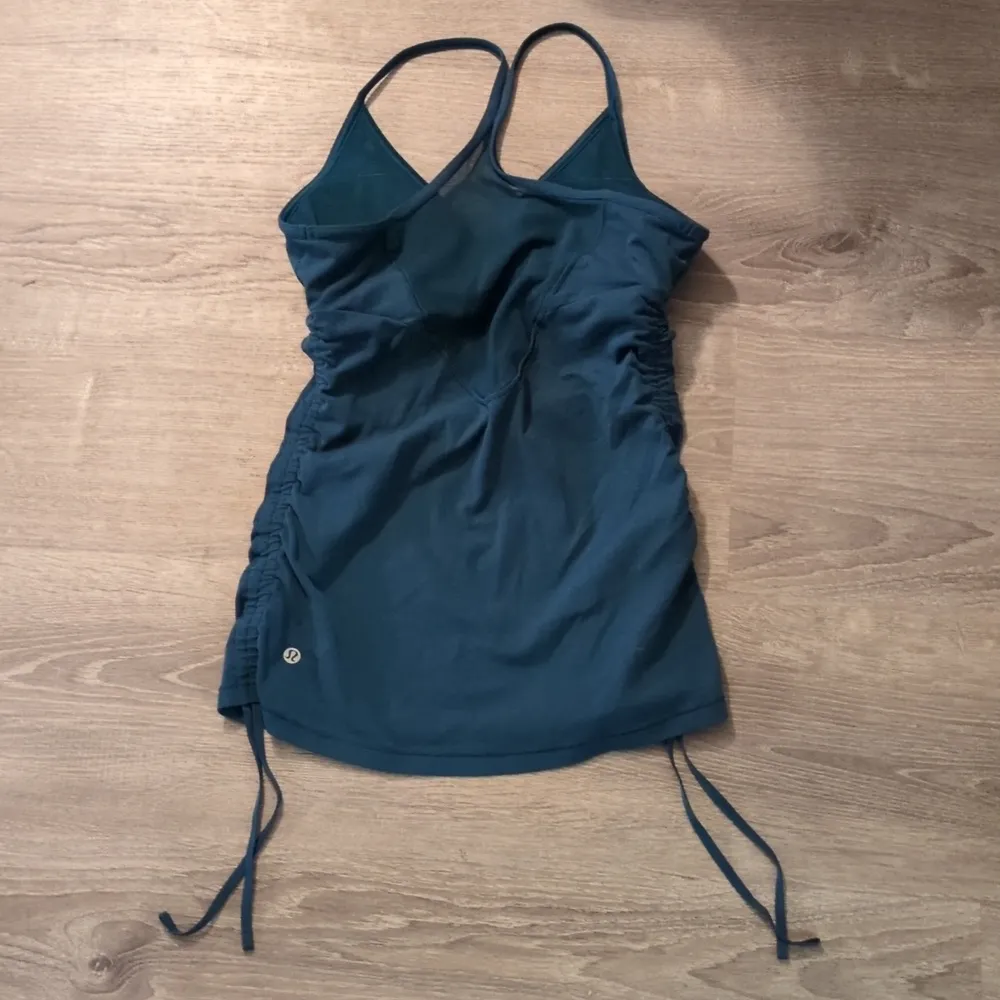 Lululemon Full Freedom Tank Nile Blue Size 8 - Image 9