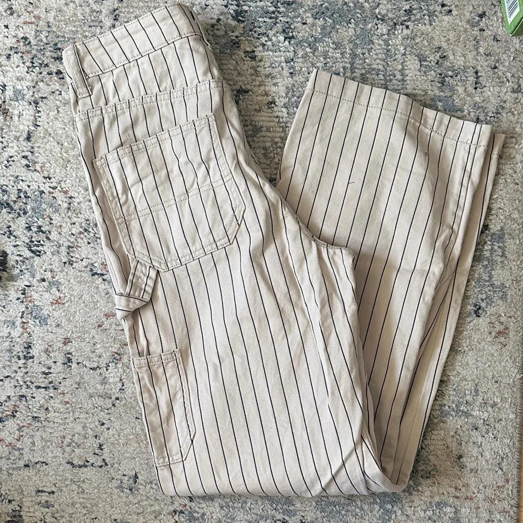 NWOT TWILL CARGO TROUSERS - Image 10
