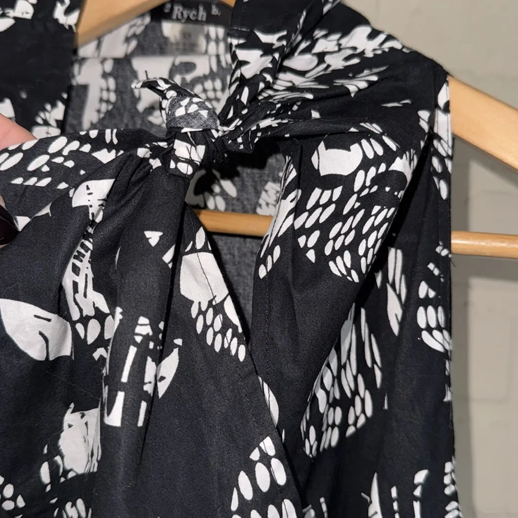 2 b Rych tunic Black White Sleeveless Dress abstract fish print XS NEW resort - Image 3