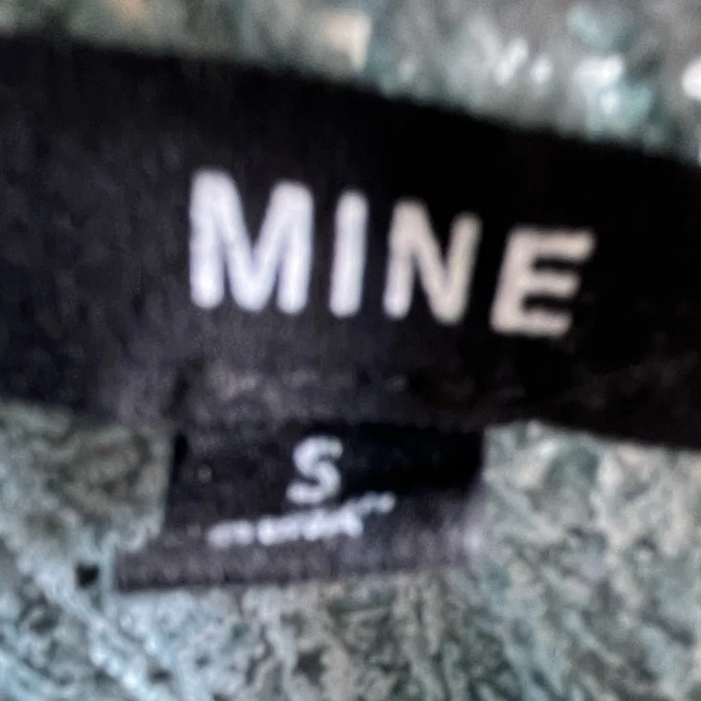 Mine Gray Wide V - Image 8