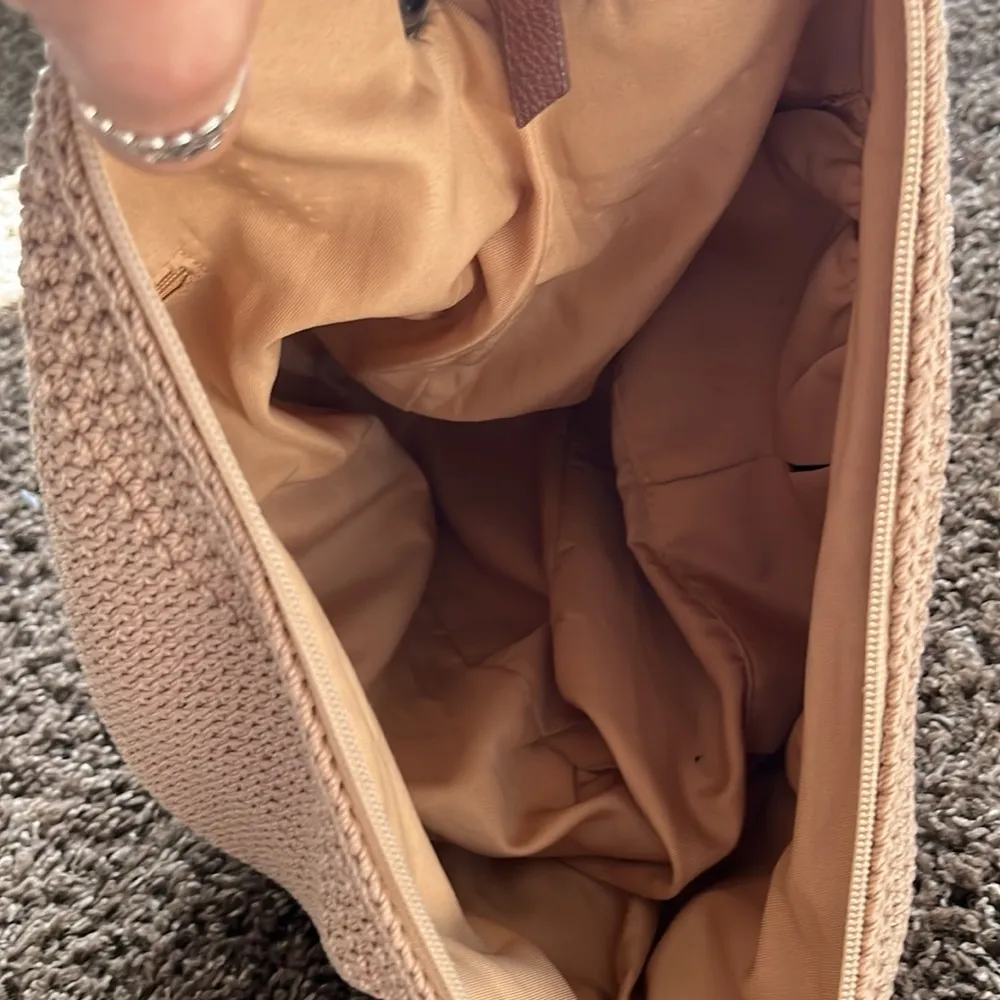 The Sak  Medium Size Shoulder Bag - Image 3