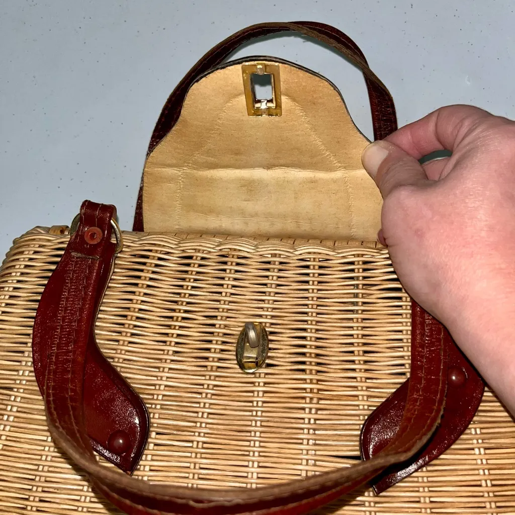 HOST PICK - Vintage Wicker & Leather Purse Bag - Image 5