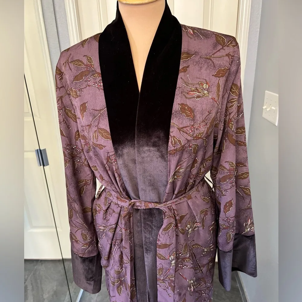 Re:named‎ Plum Velvet Trimmed Belted Robe - Image 2