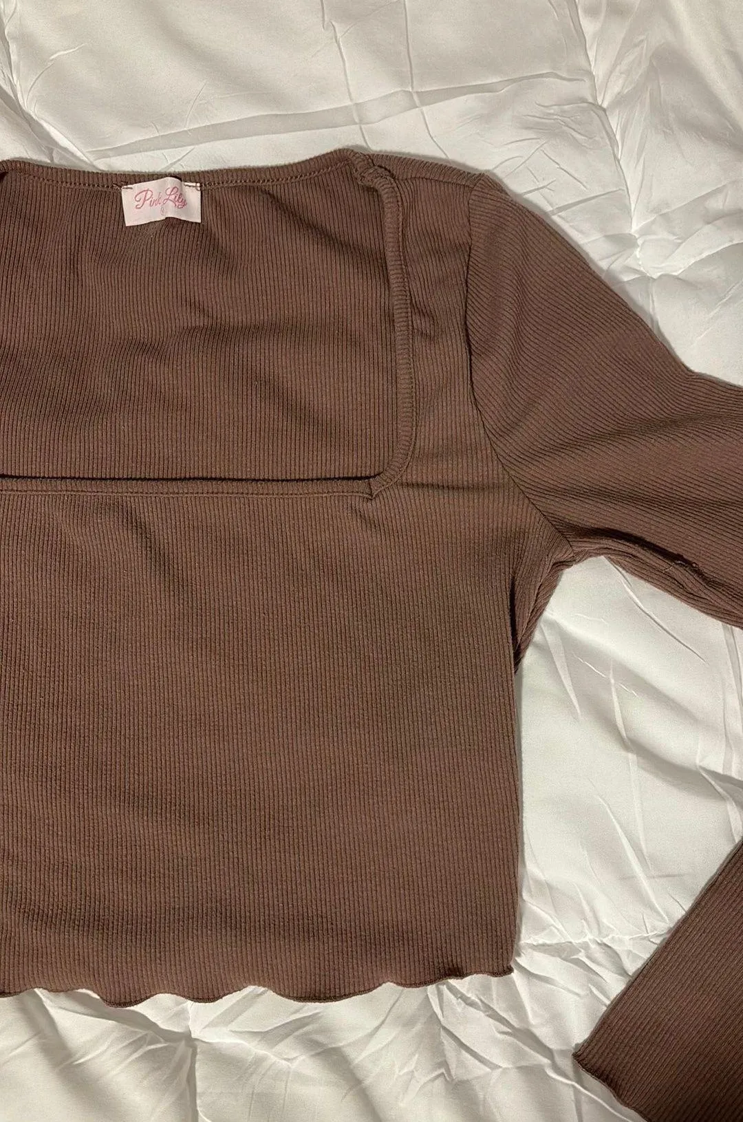 Pink Lily Square Neck Cropped Top - Image 4