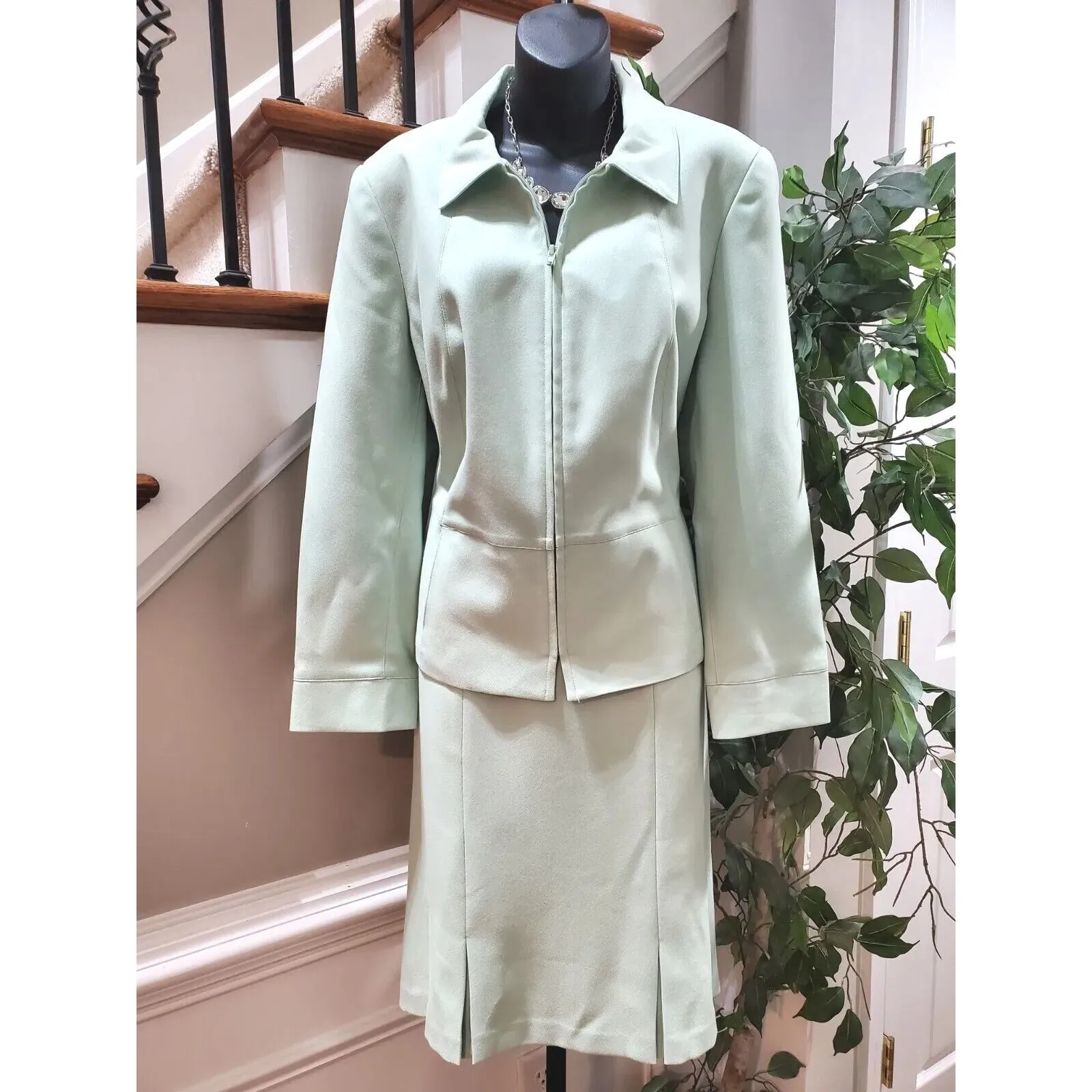 Sag Harbor Women's Polyester Single Breasted Jacket & Long Skirt 2 Pc's Suit 16P - Image 16