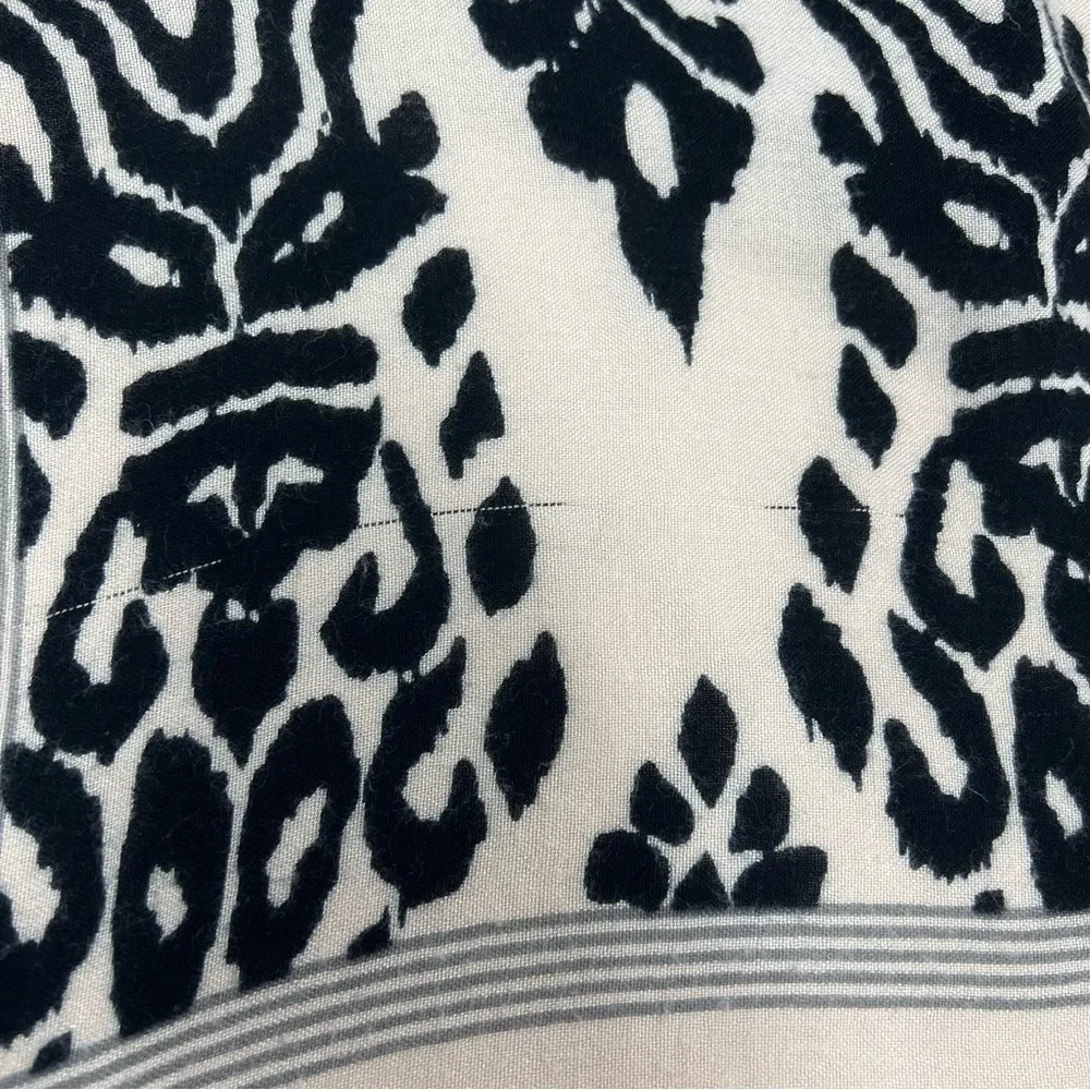 Angie womens one size pom pom kimono - Image 11