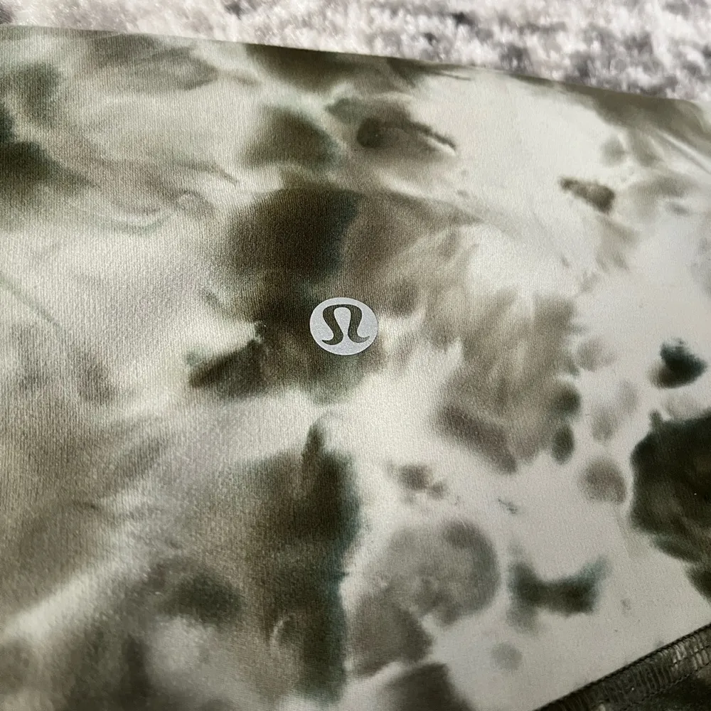 Lululemon Align High-Rise Crop 21" - Image 6