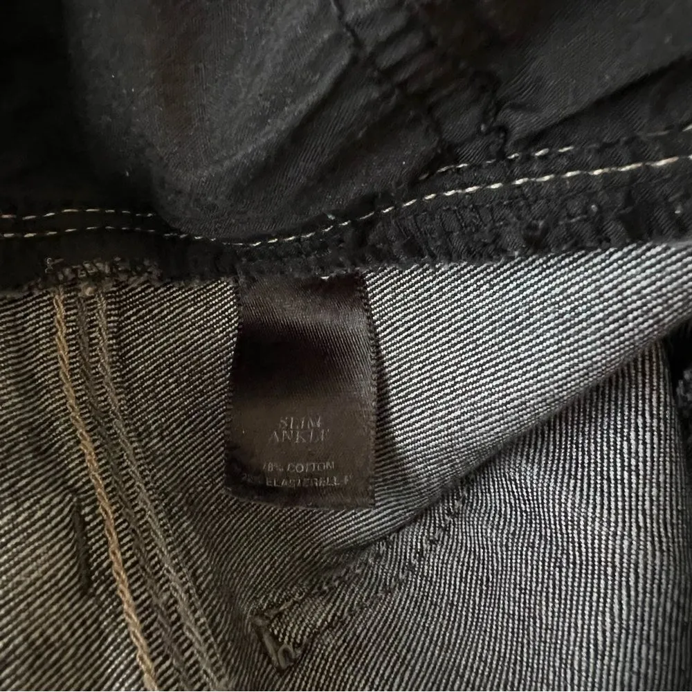 White House Black Market Noir Slim Ankle Jeans in Black Size 4 - Image 9