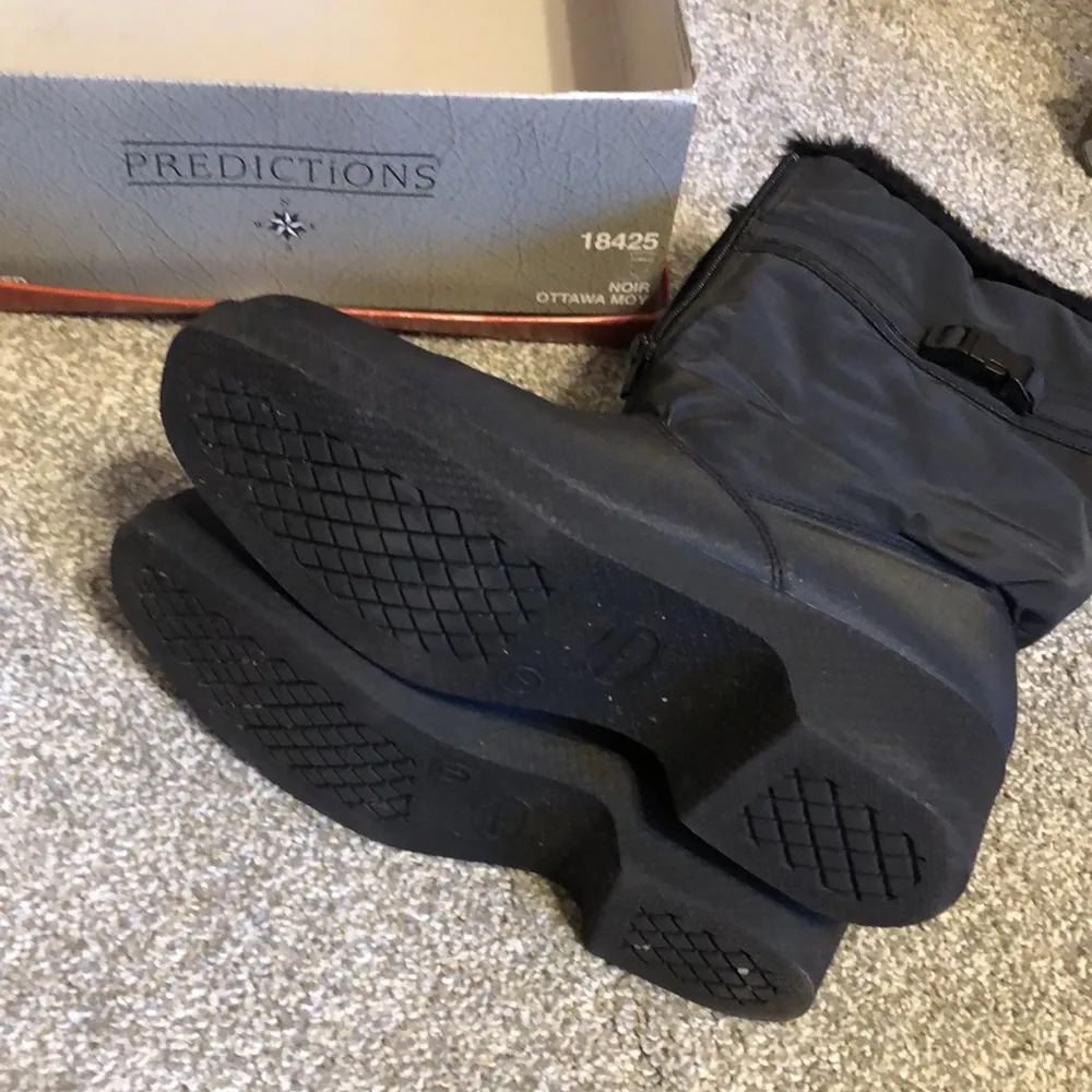 Predictions Black Snow Boots 7 - Image 5