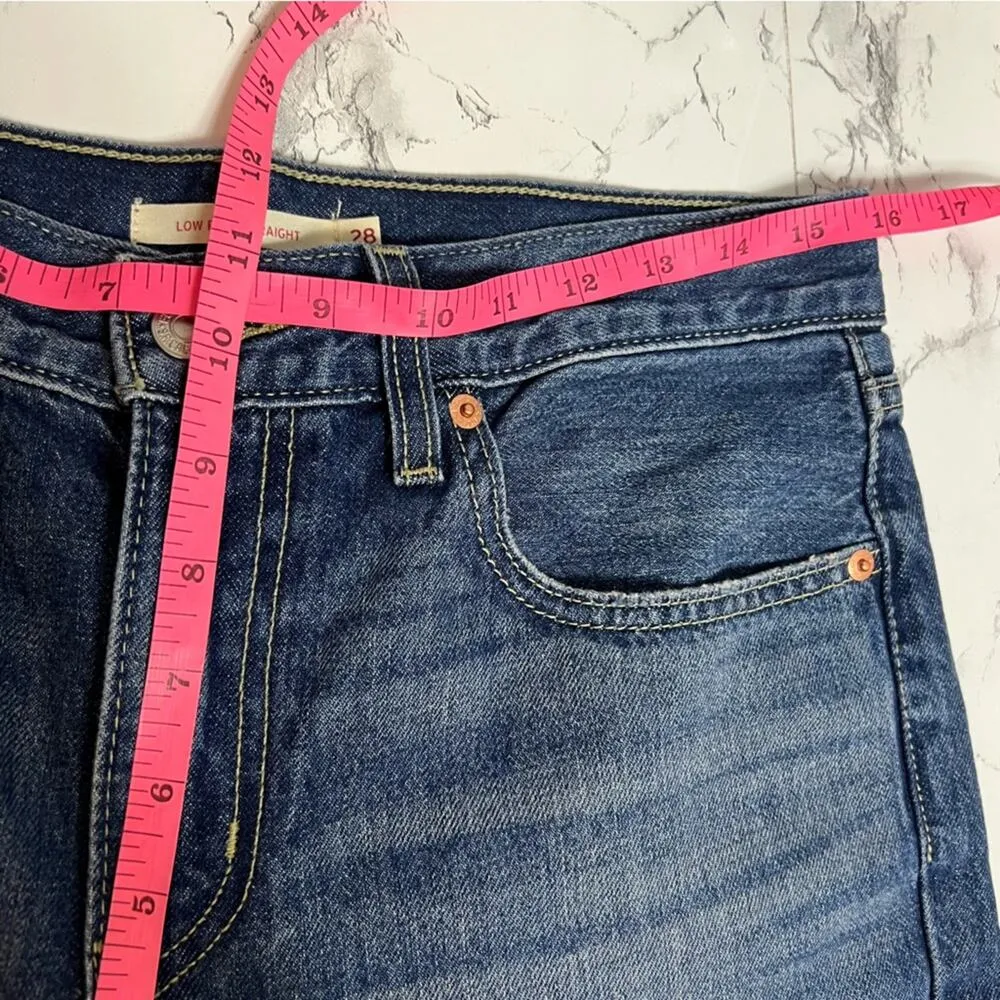 Levi’s low pro straight jeans ripped knee Sz 28 - Image 8