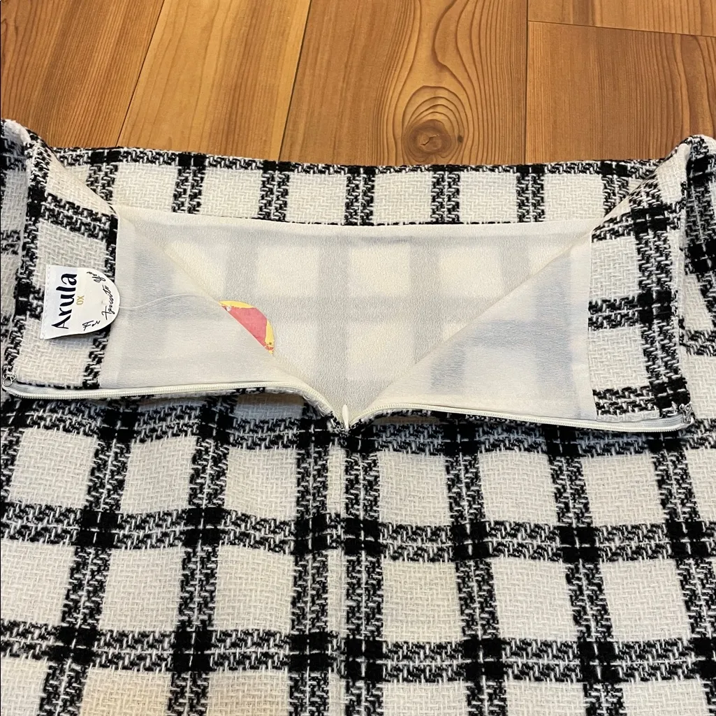 Arula Berkeley Plaid Tweed Mini Skirt 0X New Black Ivory - Image 10