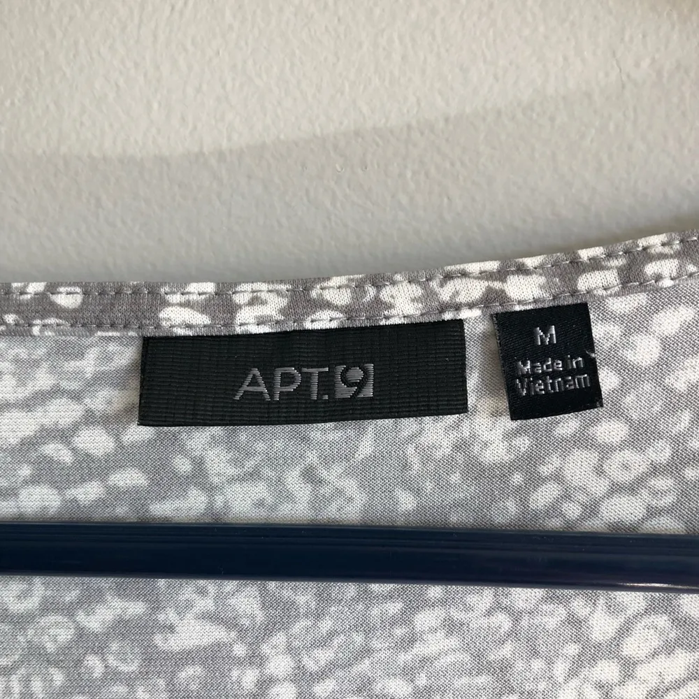 Apt 9 Dress Size Medium - Image 6