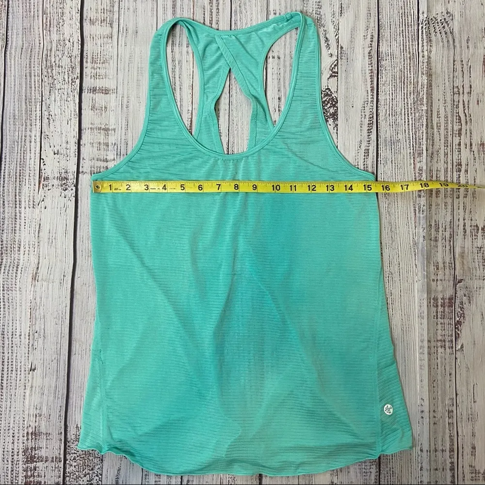 Manduka Tie Back Tank Top. Size Small. - Image 8