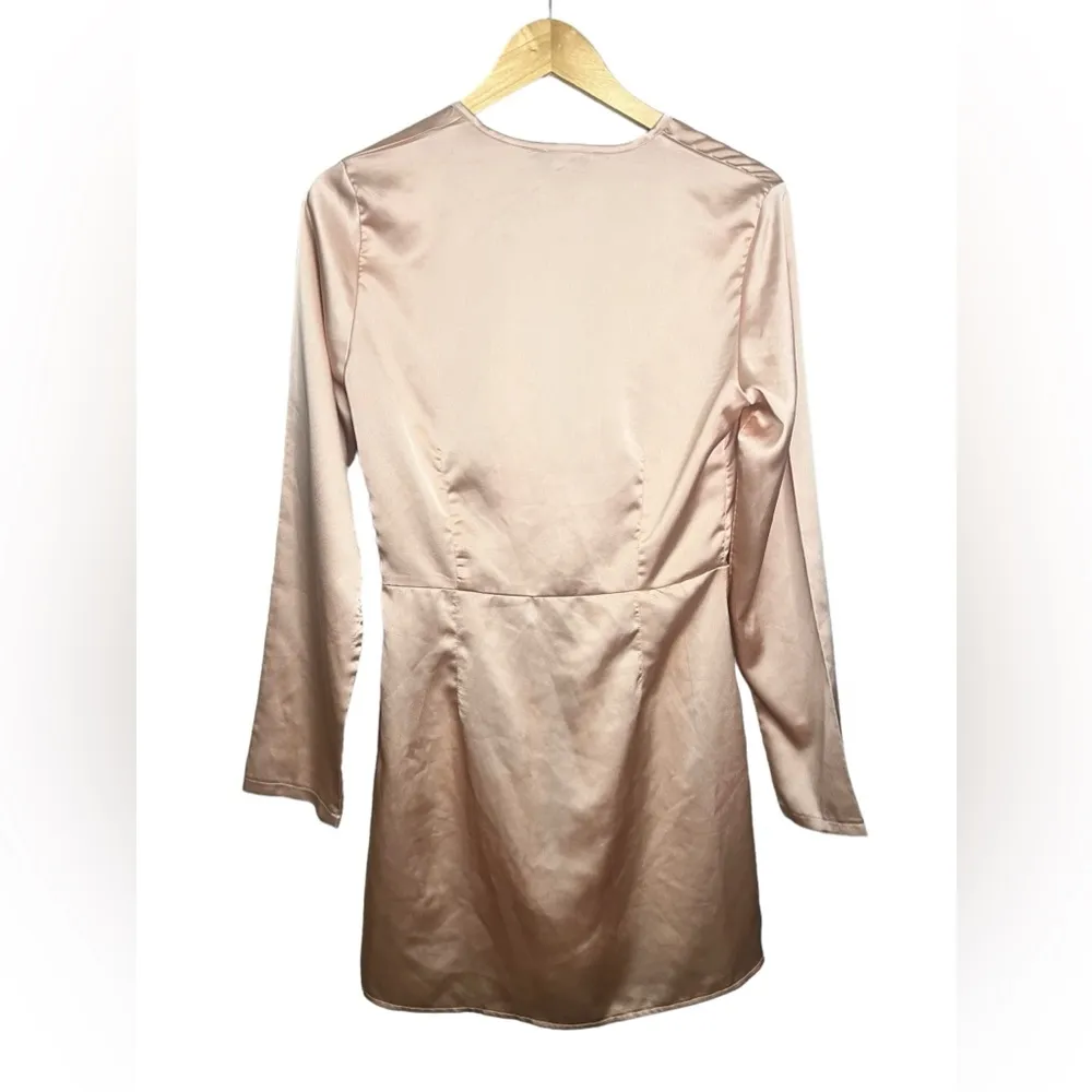 PrettyLittleThing Satin Blush Dress - Image 4