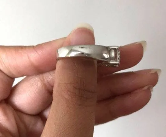 Sterling Silver Diamond Ring - Image 4