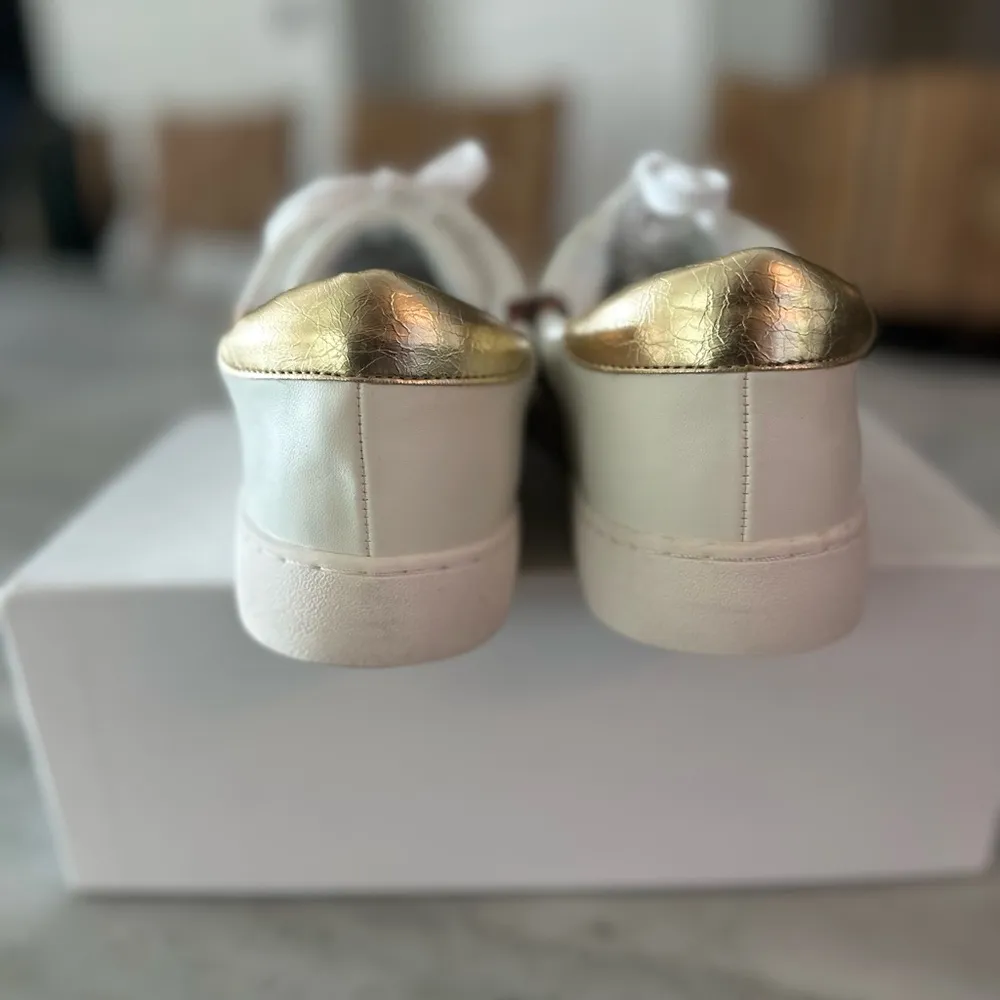 Nordstrom White and Gold Sneakers - Image 3