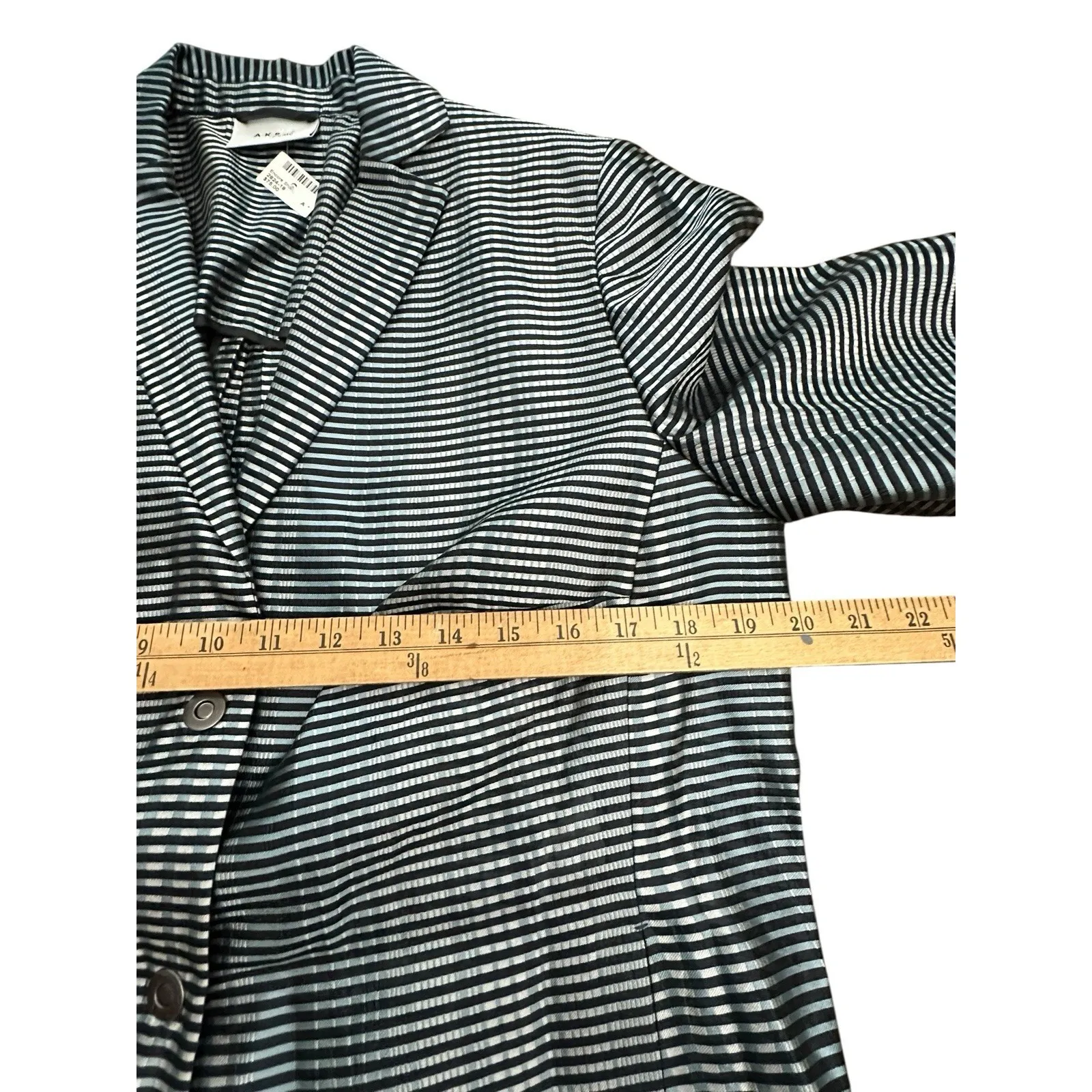 Akris Punto Luxury Blazer Sz 14 Silk Silver Blue Stripe 3/4 Sleeve Jacket #C11-8 - Image 8