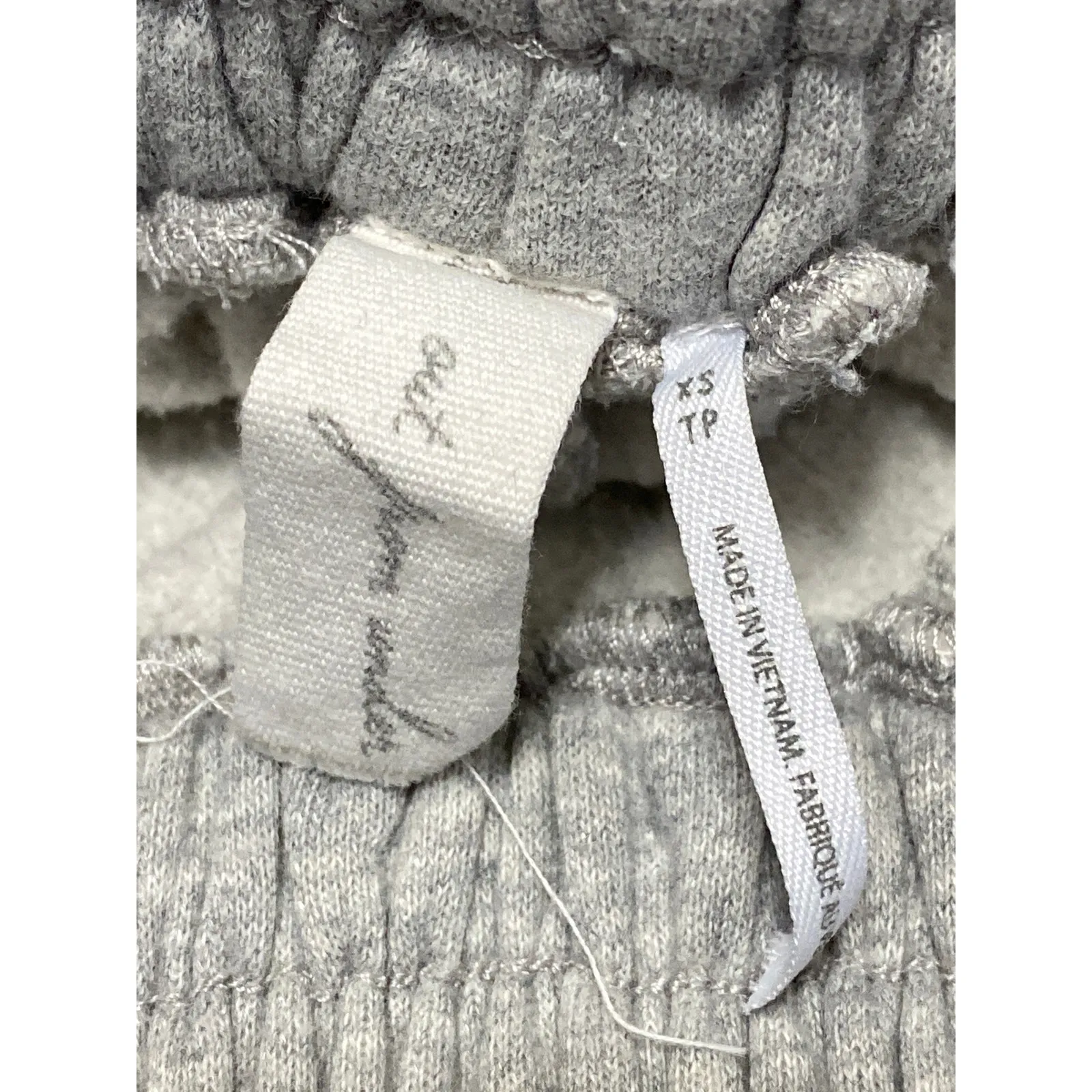 Out From Under Gray Fleece Elastic Waist Low Rise Wide Leg Sweat Shorts Size XS - Image 3