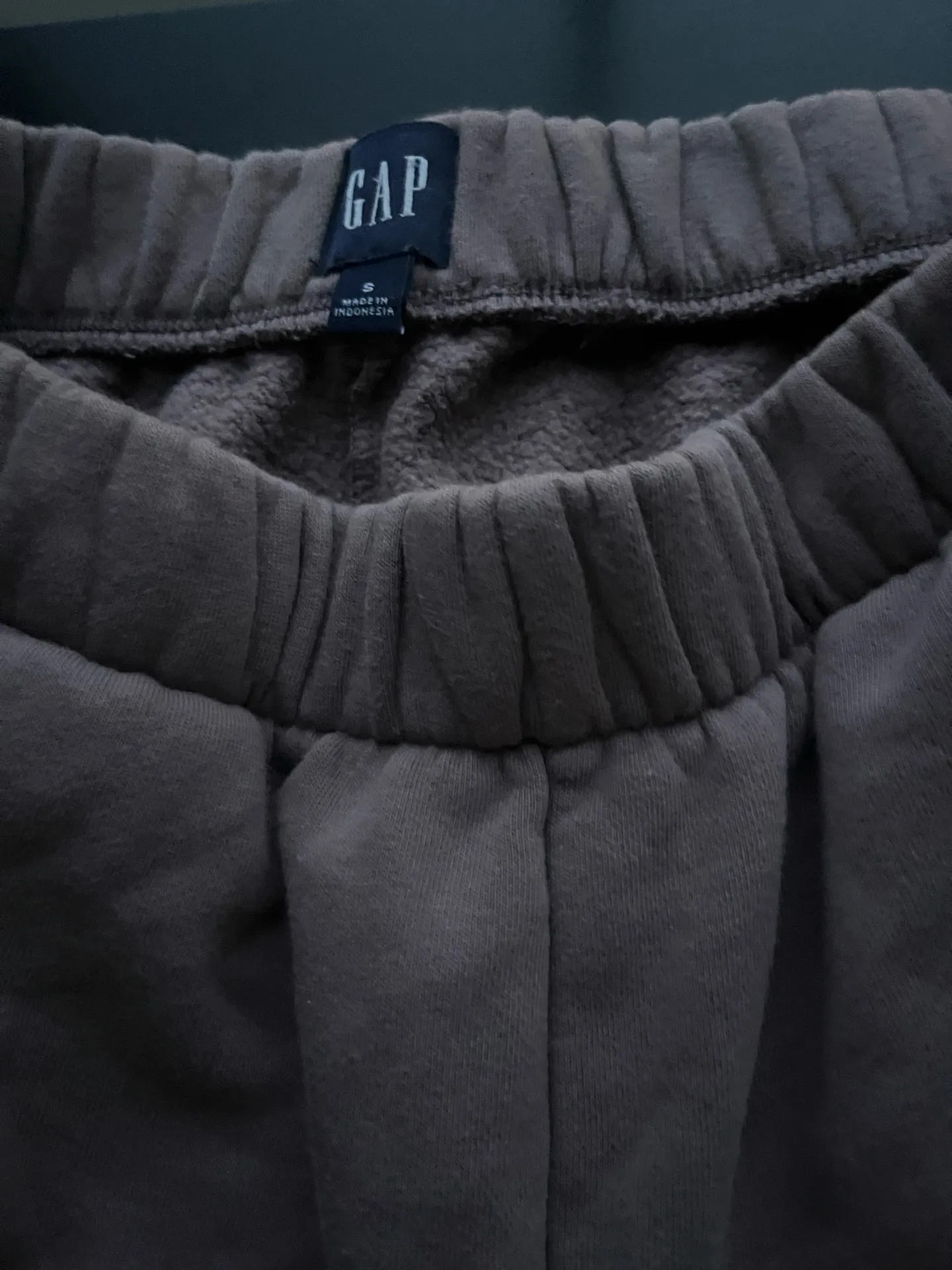 Gap sweatpants  - Image 2