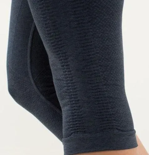 In The Flow Crop II Size 4 - Image 8