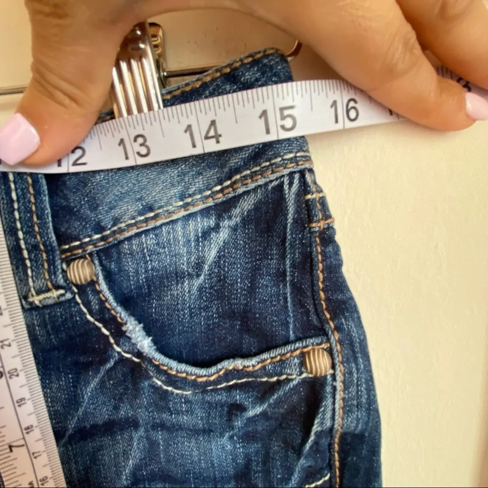 Women Amethyst‎  denim Jean Shorts Size 3 - Image 9