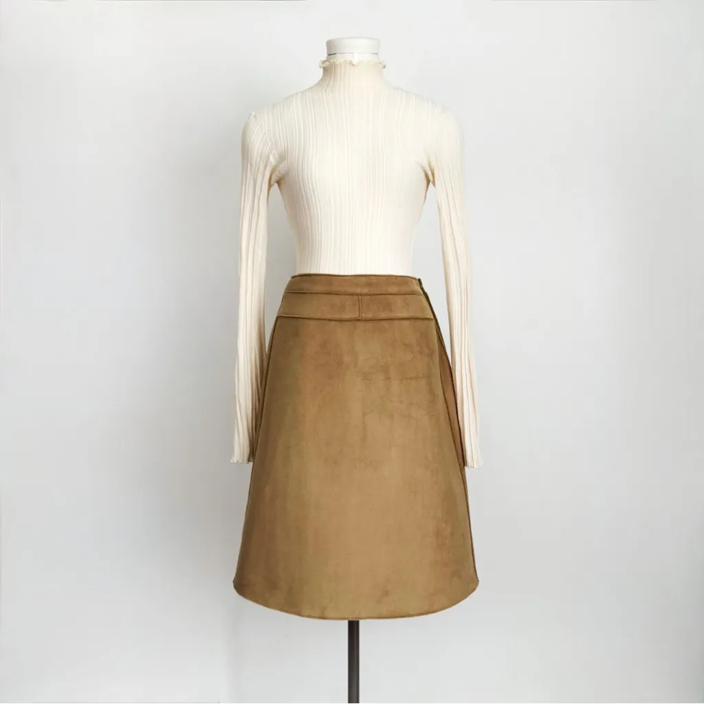 Vintage Y2K Faux Suede Coord Set with Faux Fur Lining in Camel | Size 4 Tan - Image 10