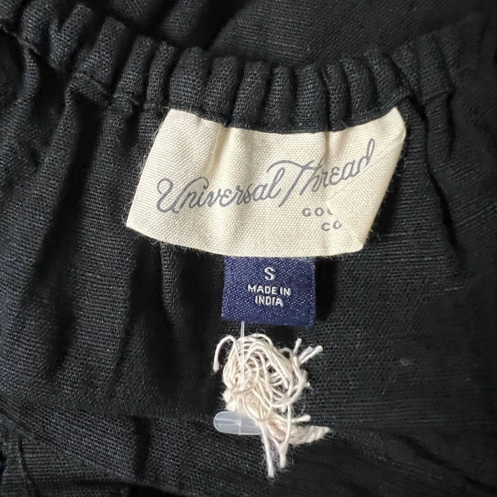 Universal Thread Women's Black Sleeveless Shift Dress - Size Small - NWT - Image 2